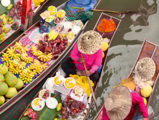 Mercado flotante del Sudeste Asiático