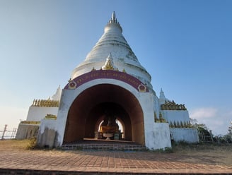 khao na nai luang dharma park pagoda 5