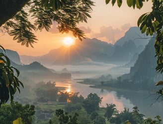 Vista panorâmica de um pôr do sol entre as montanhas na Indonésia