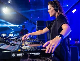 The DJ Charlotte de Witte playing music at a concert