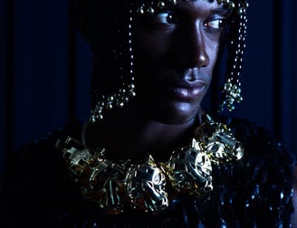 Editorial de Moda O Pente