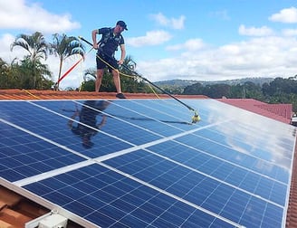 limpeza e manutenção de sistemas fotovoltaicos