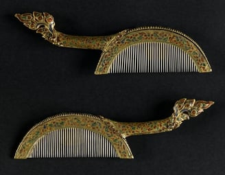 golden combs during ancient times