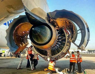 Mantenimiento de motores de avión
