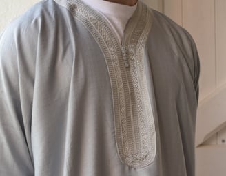 NorthernThobes' Grey Short Sleeve Thobe
