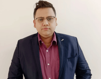 Founder and CEO of Advince & Ashutosh Kar 