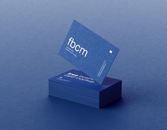 Diseño de tarjeta de presentación para abogado con estilo profesional