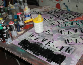 Obra de Arte Urbana em Tinta Acrílica e Spray