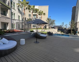 luxury apartment pool deck
