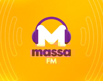 Logo de rádio com letra M e fone de ouvido e fundo amarelo