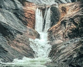Nestled in the heart of Sri Lanka's verdant landscape, Na Ella Falls is a captivating natural wonder