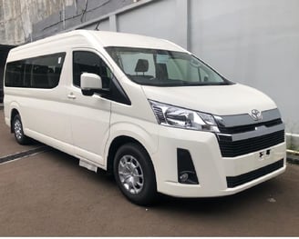 Hiace Premio Luxury