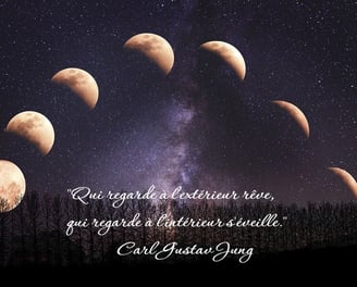 a sky full of stars and the moon in the background