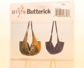 Butterick B5578 Pattern Small Medium and Large Tote Bag