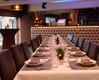 Kleine zaal van Elsloschuurken