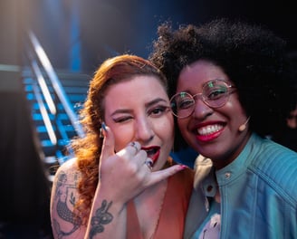Foto: Fogueta e Lahgolas nos estúdios da Riot.
