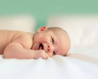 Un bebe representando la Estimulación temprana 0-12 meses. Aguascalientes