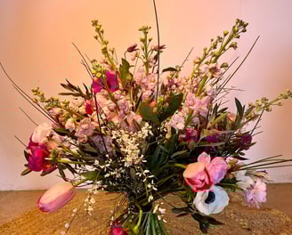 bouquet de fleurs mademoiselle a selon aïnoa professionnel