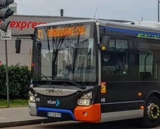 Le 416, avec sa girouette jaune