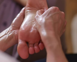 Massage shitsu pour libérer les blocages, détendre profondément et harmoniser l’énergie