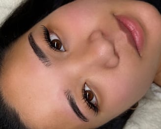 Hybrid custom lashes