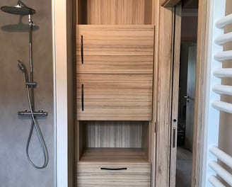 salle de bain réalisée par AV Menuiserie