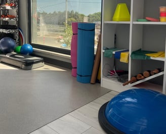 ortopedi ve nöroloji rehabilitasyonuna yönelik aletler malzemeler