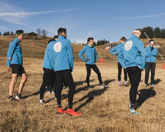 Eminence Outdoor accompagnes vos entreprises avec différentes prestations de services (RSE, QVCT)