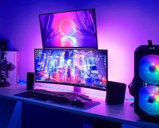 Bureau equipement gamer informatique