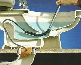 desentupimento de vaso com equipamento profissional