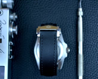 artem sailcloth strap 