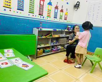 Phát triển ngôn ngữ cho bé qua các hoạt động học tập