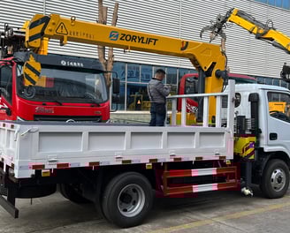SQS80A-2 mini truck mounted crane for sale