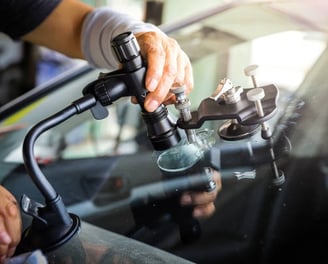 Auto glass replacement
