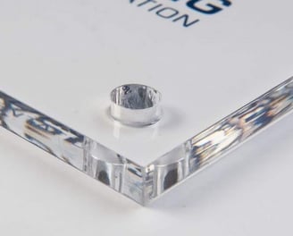 Découpe Plexiglas au laser