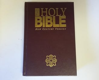  The Holy Bible: New Century Version