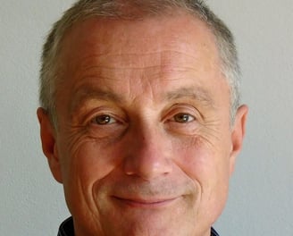 Portrait von Paartherapeut Helmut Tesarek