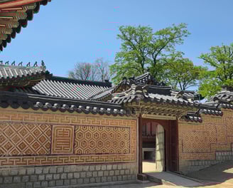 Gyeongbokgung wall