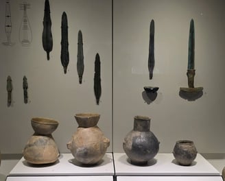 Daggers and pottery