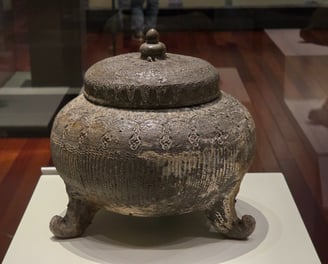 Funeral urn
