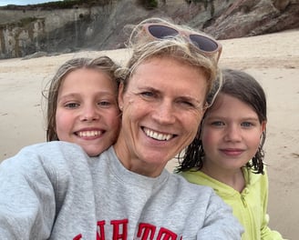 Laura Šeškienė ir dukros