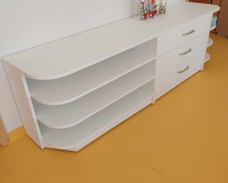Balta sptintelė priaikyta darželio grupei
