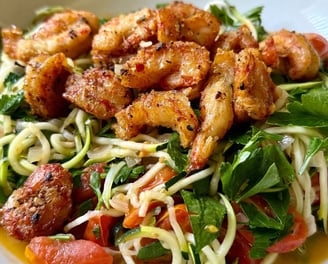 Semaglutide Recipe: Ginger Prawns with Noodles, Tomatoes and Fresh Parsley