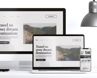 Creazione siti web professionali per PMI Torino visualizzati su diversi dispositivi