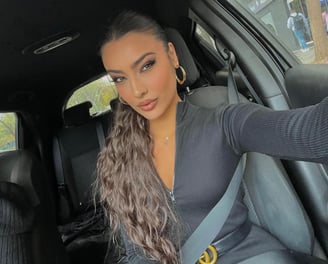 Modelo para fotografía de moda y publicidad