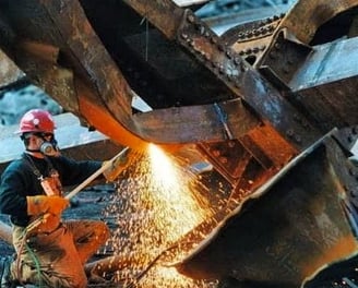 Metalinių konstrukcijų demontavimas