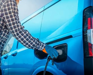 Cargando Furgones Eléctricos
