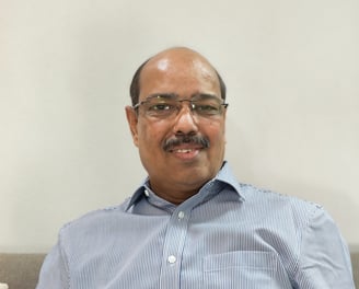 founder manoj kejriwal