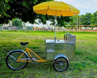 Hot-Dog Bike auf dem Tempelhofer Feld