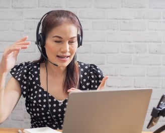 woman tutoring over zoom